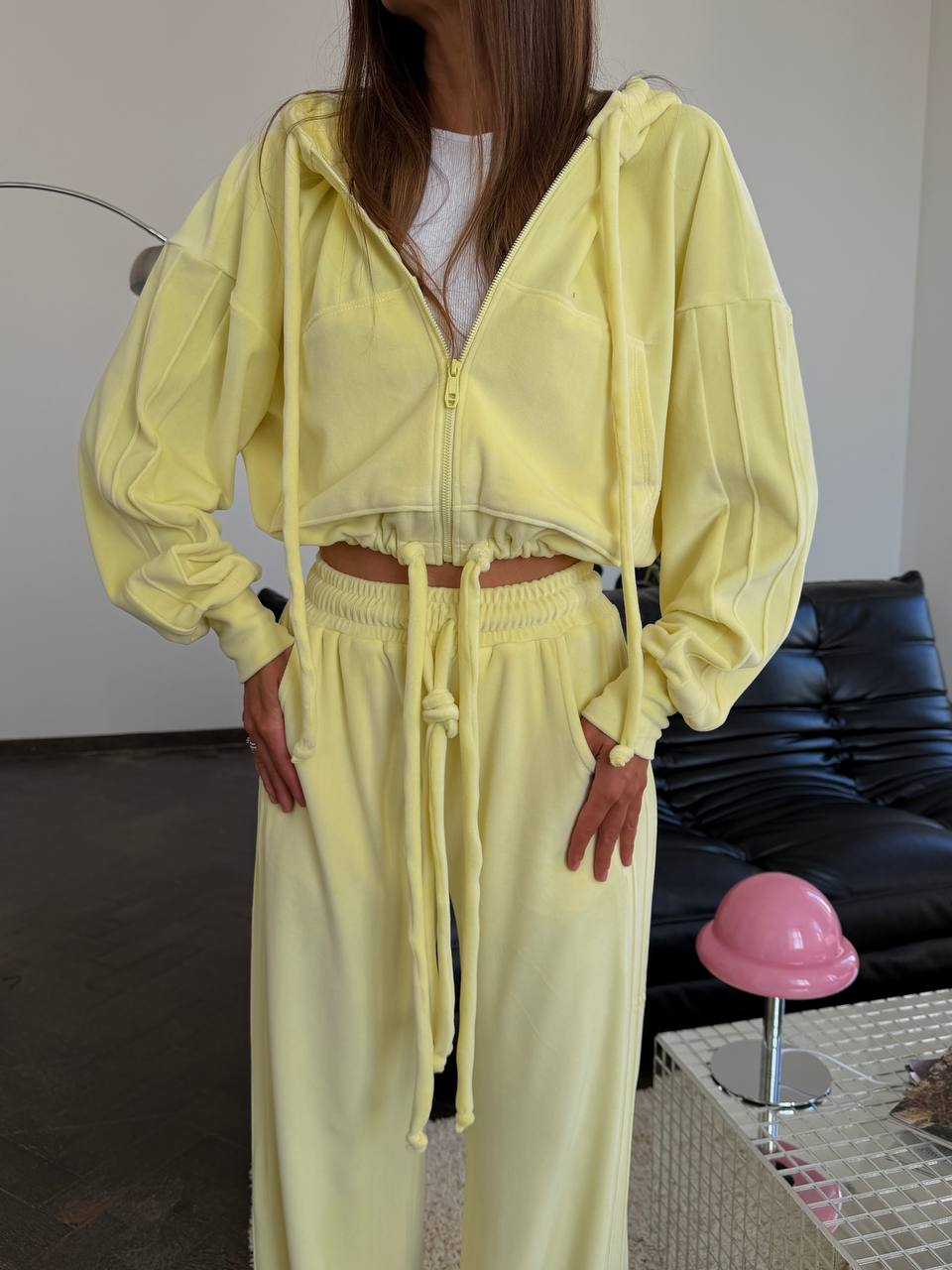 Laisvalaikio kostiumėlis "Yellow"